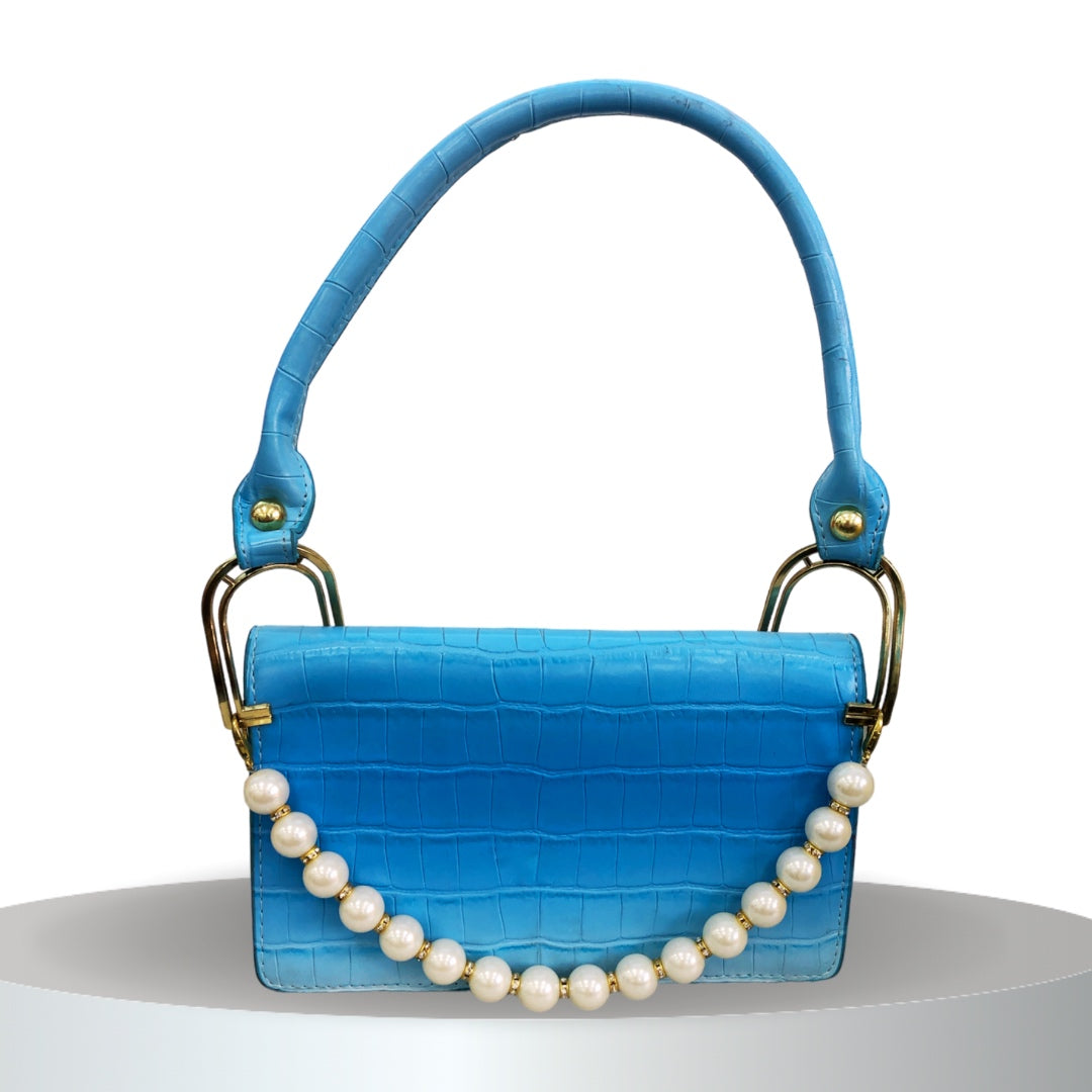 Small wavy leather ladies bag