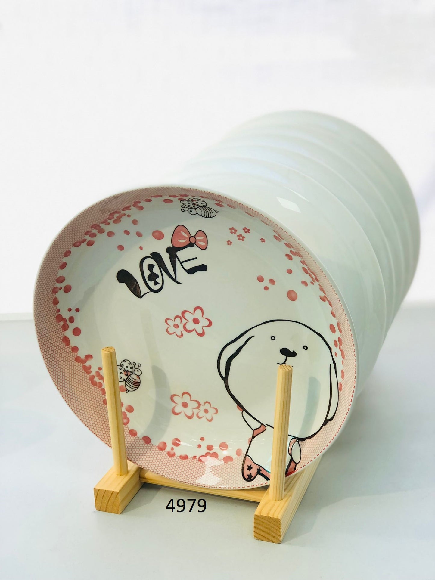 Ceramic plates 8.3 inches with animal drawings