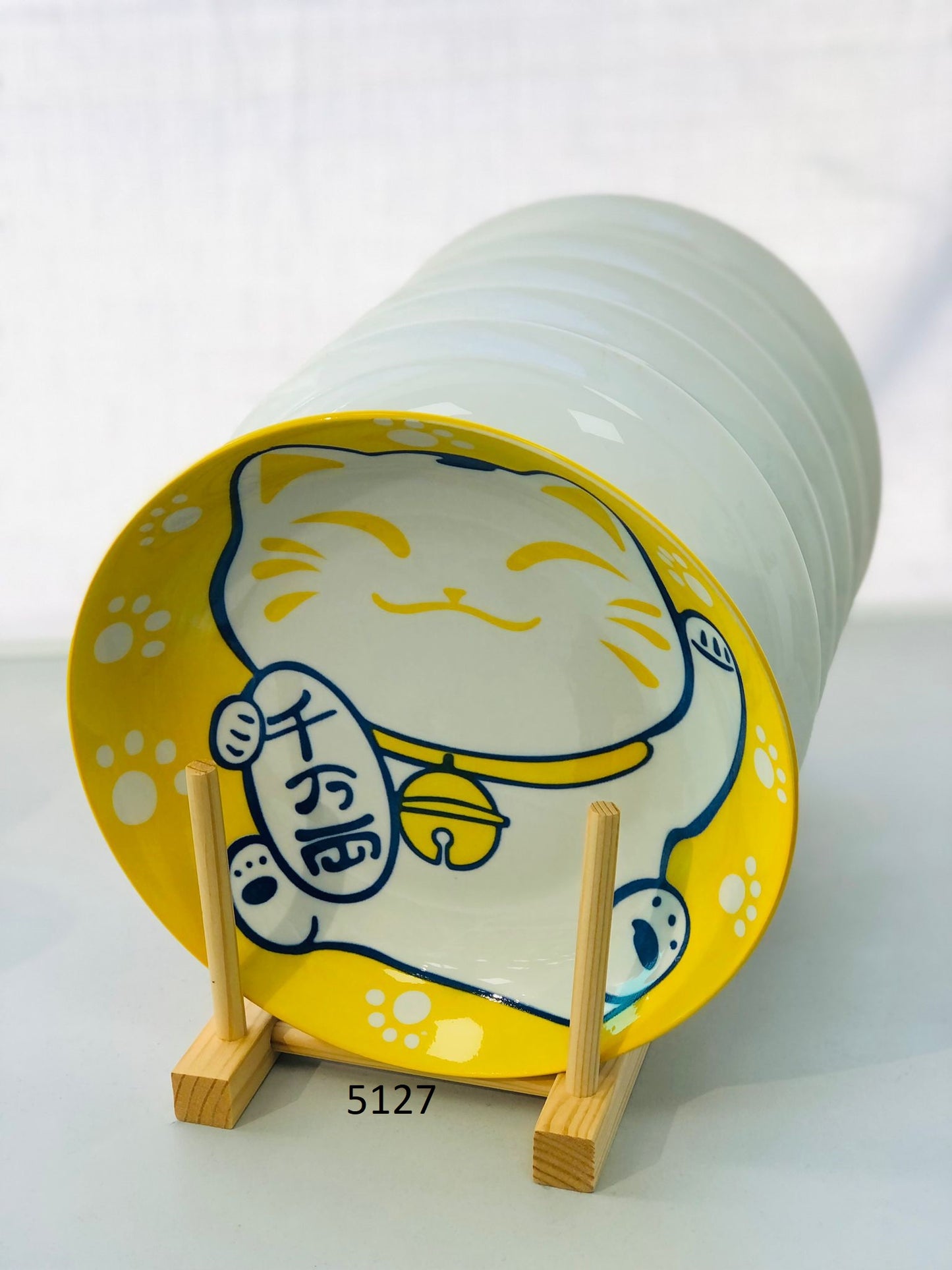 Ceramic plates 8.3 inches with animal drawings