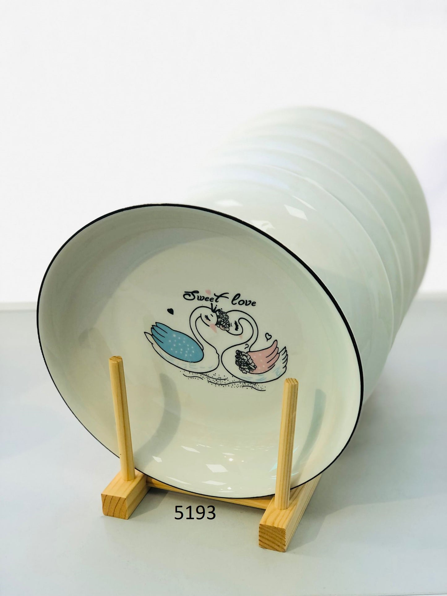 Ceramic plates 8.3 inches with animal drawings