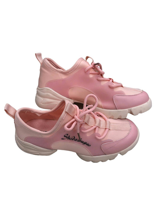 Pink medical shoe with laces