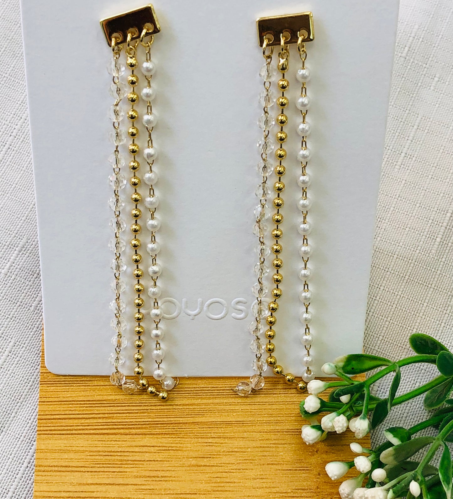 Long earring with 3 gold and silver chains
