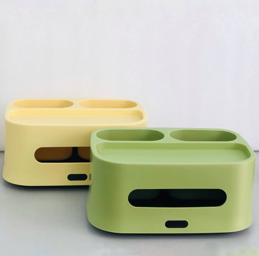 Plastic makeup organizer with tissue packet