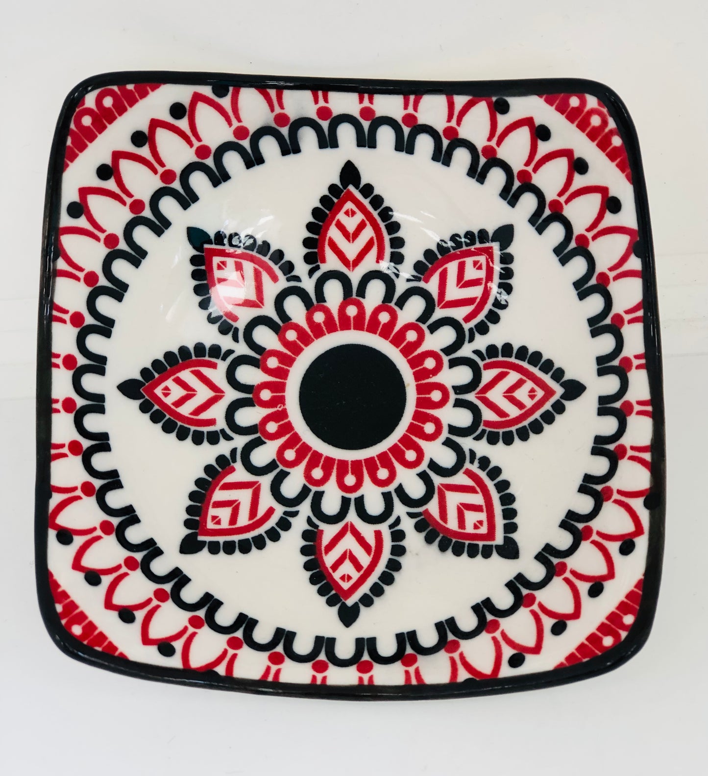 Decorative square ceramic plate