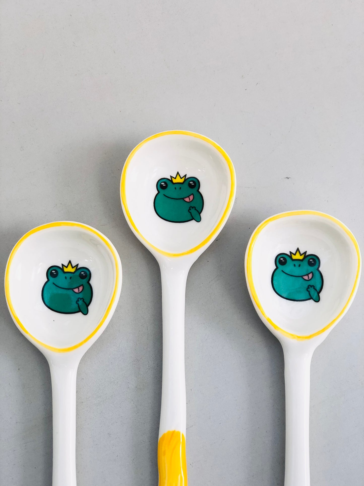 Frog ceramic pendant