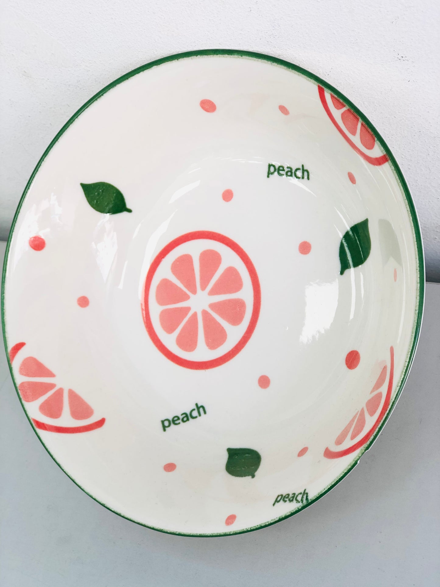 Ceramic fruit bowl