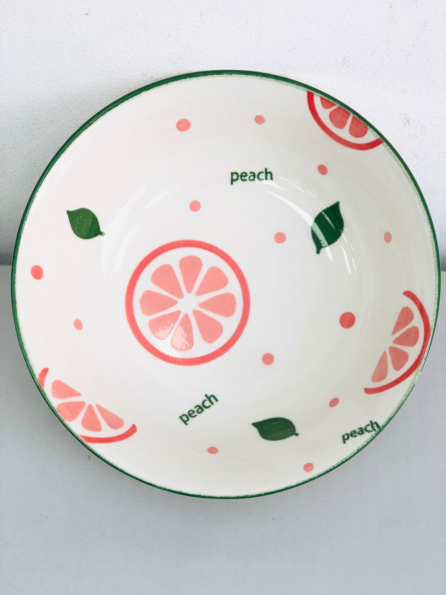 Ceramic fruit bowl