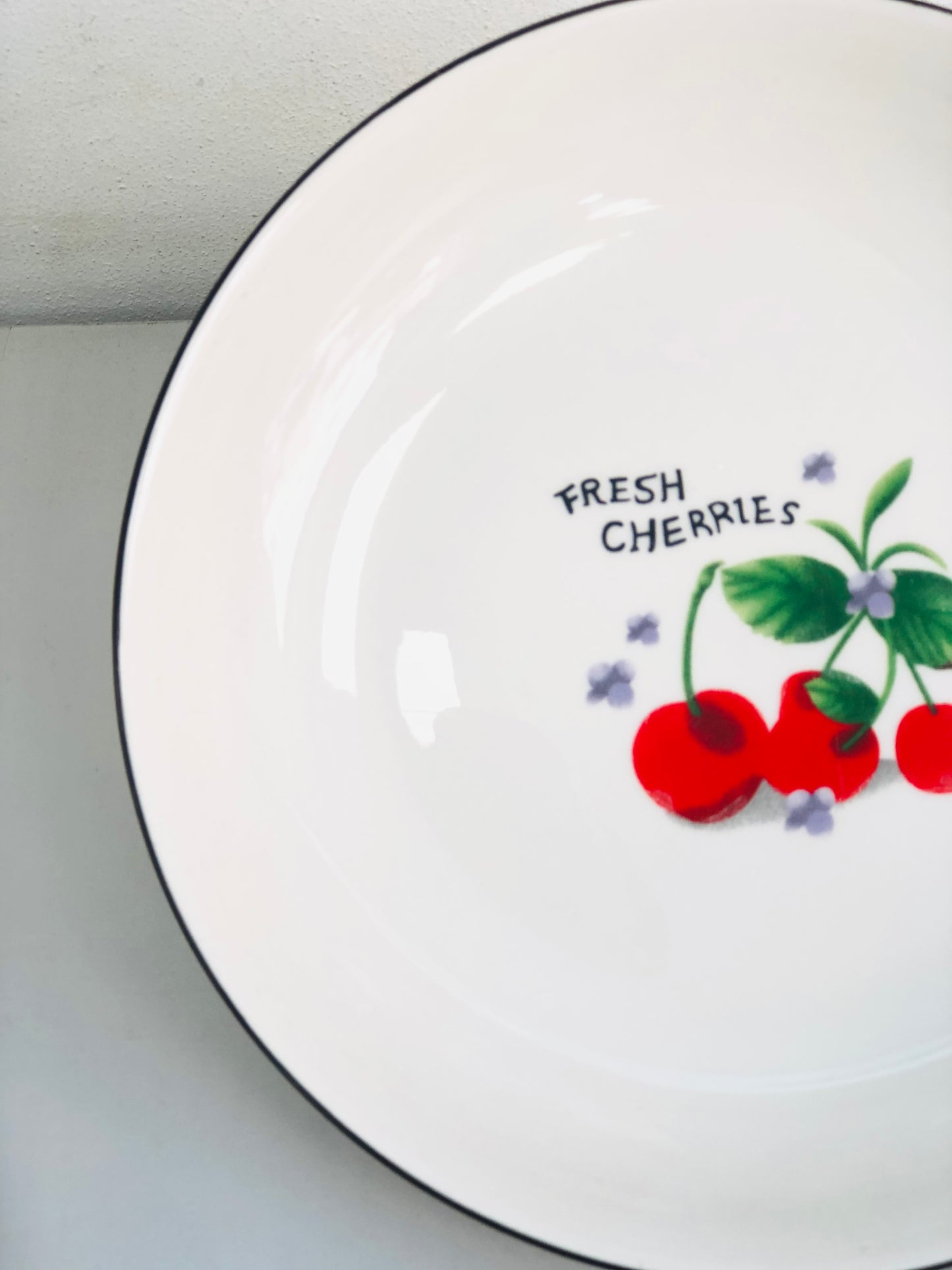 Cherry flat ceramic plate