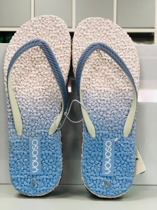 Blue and pink wavy toe sandal