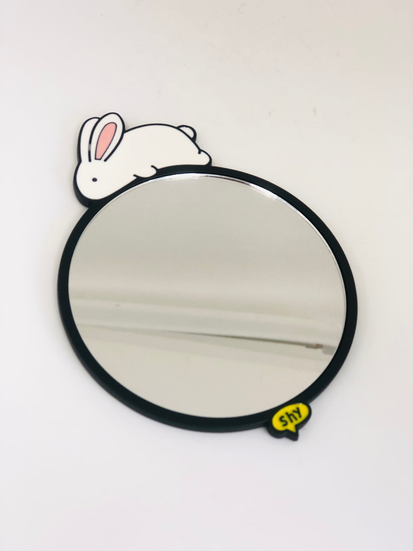 Small round mirror animals