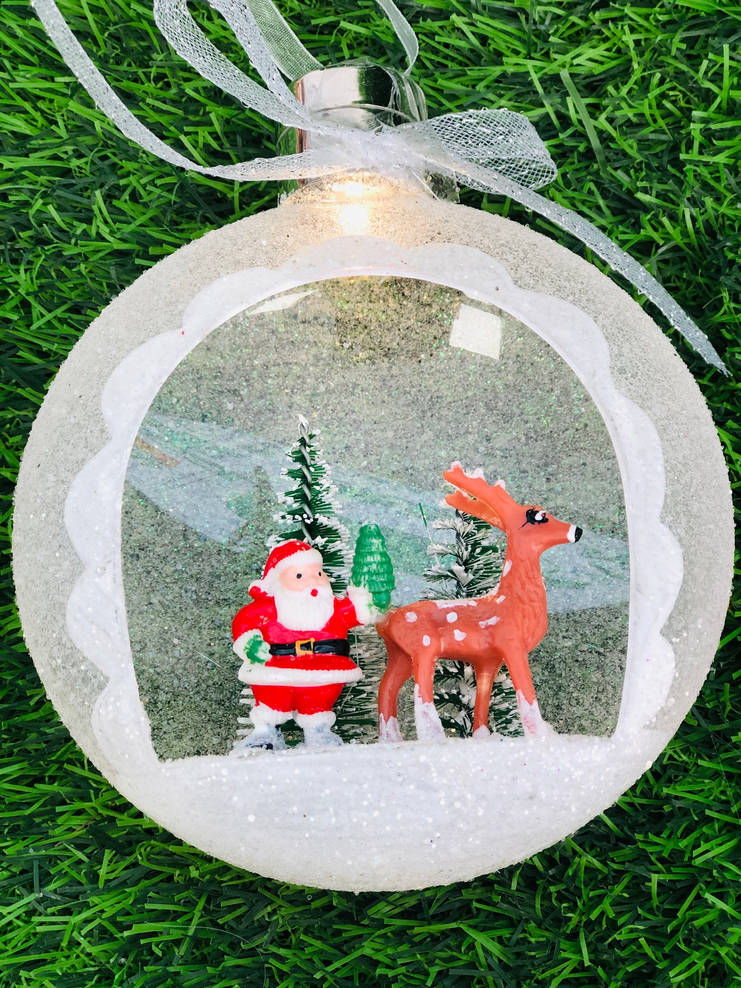 Luminous snowman pendant