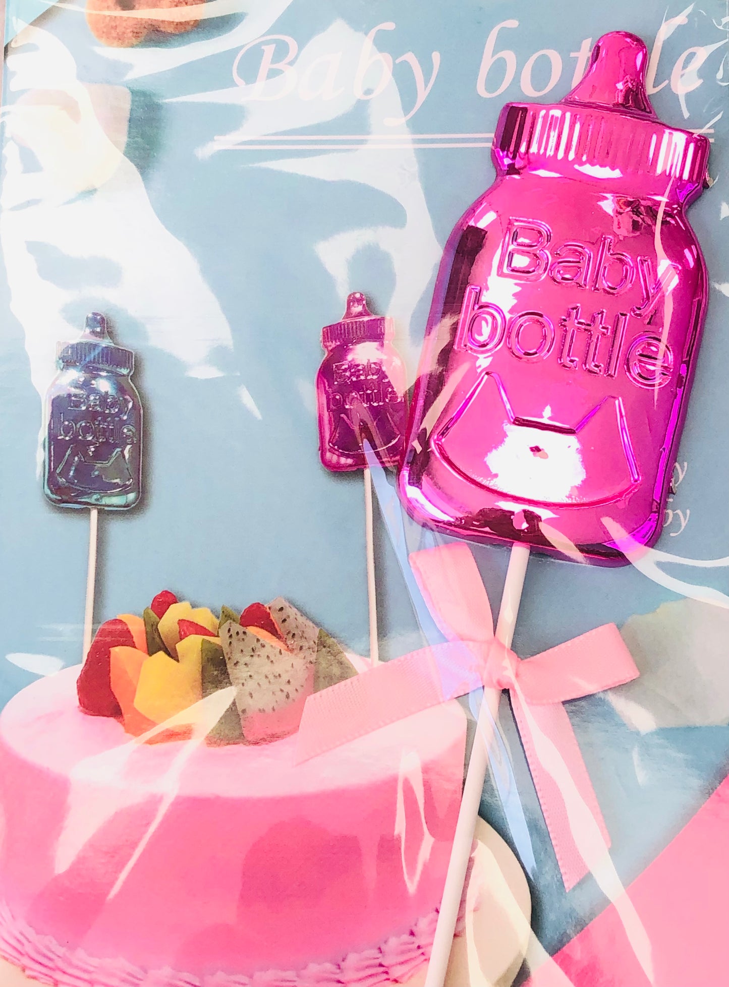 Baby breastfeeding cake decoration