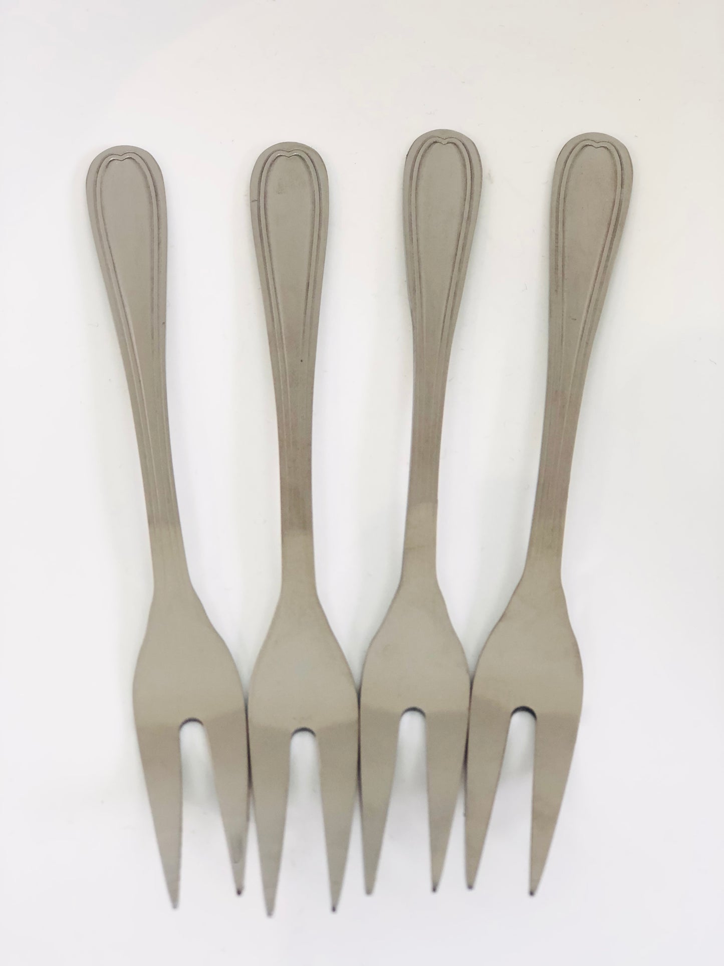 Set of 4 stainless steel forks
