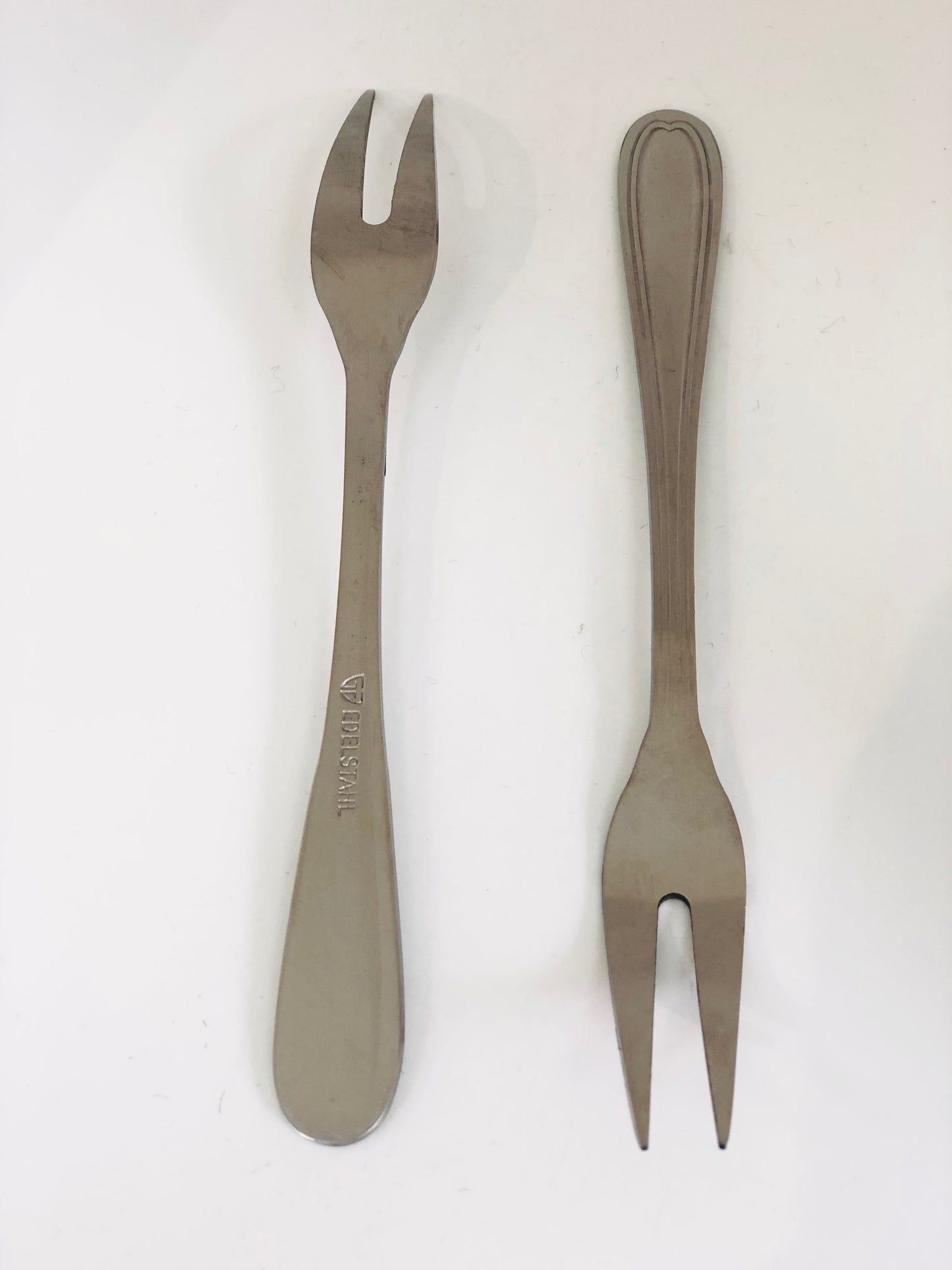 Set of 4 stainless steel forks