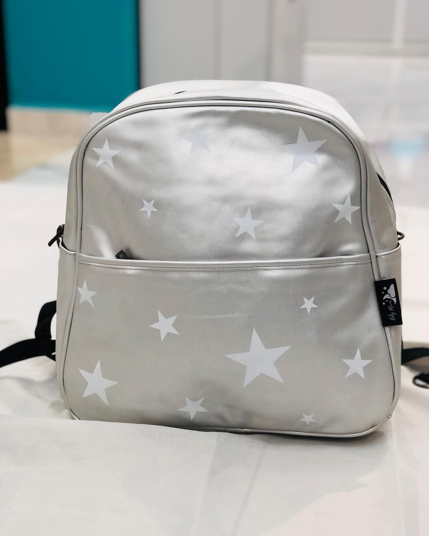 A bag to place baby stars' belongings