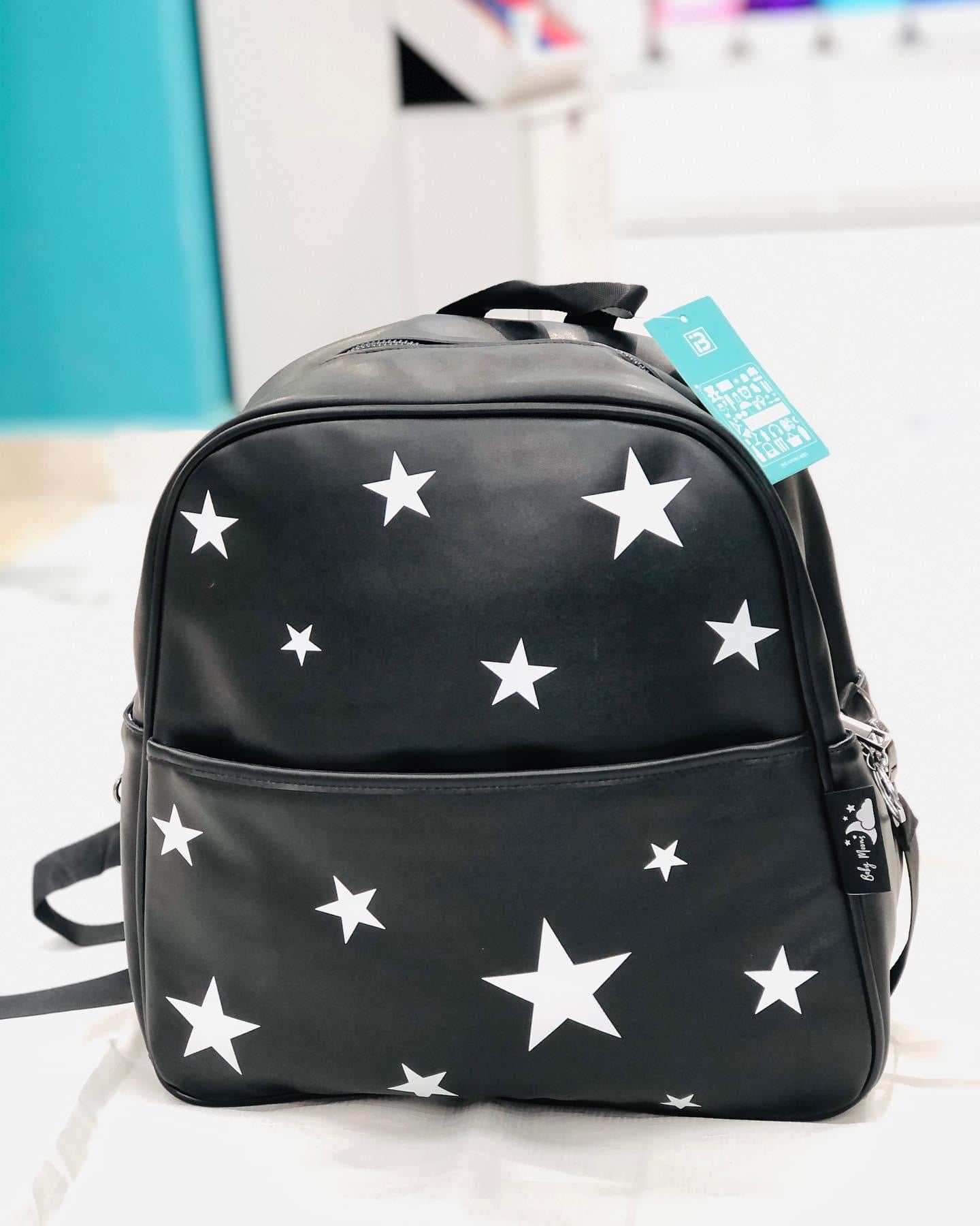 A bag to place baby stars' belongings