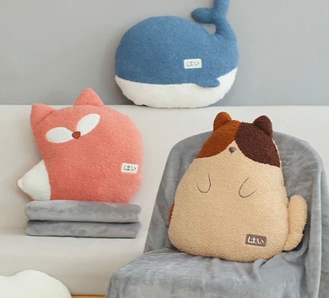 Doll and pillow with light wool haraam
