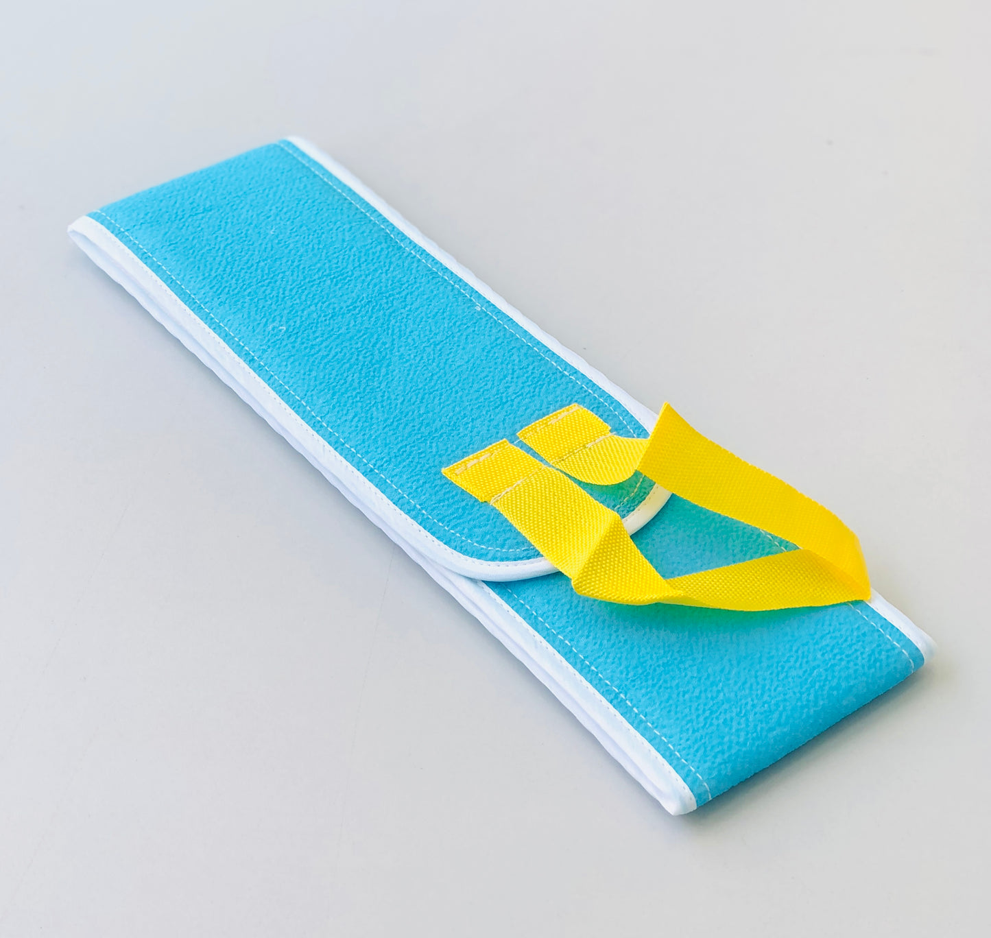 Bath loofah with long handle