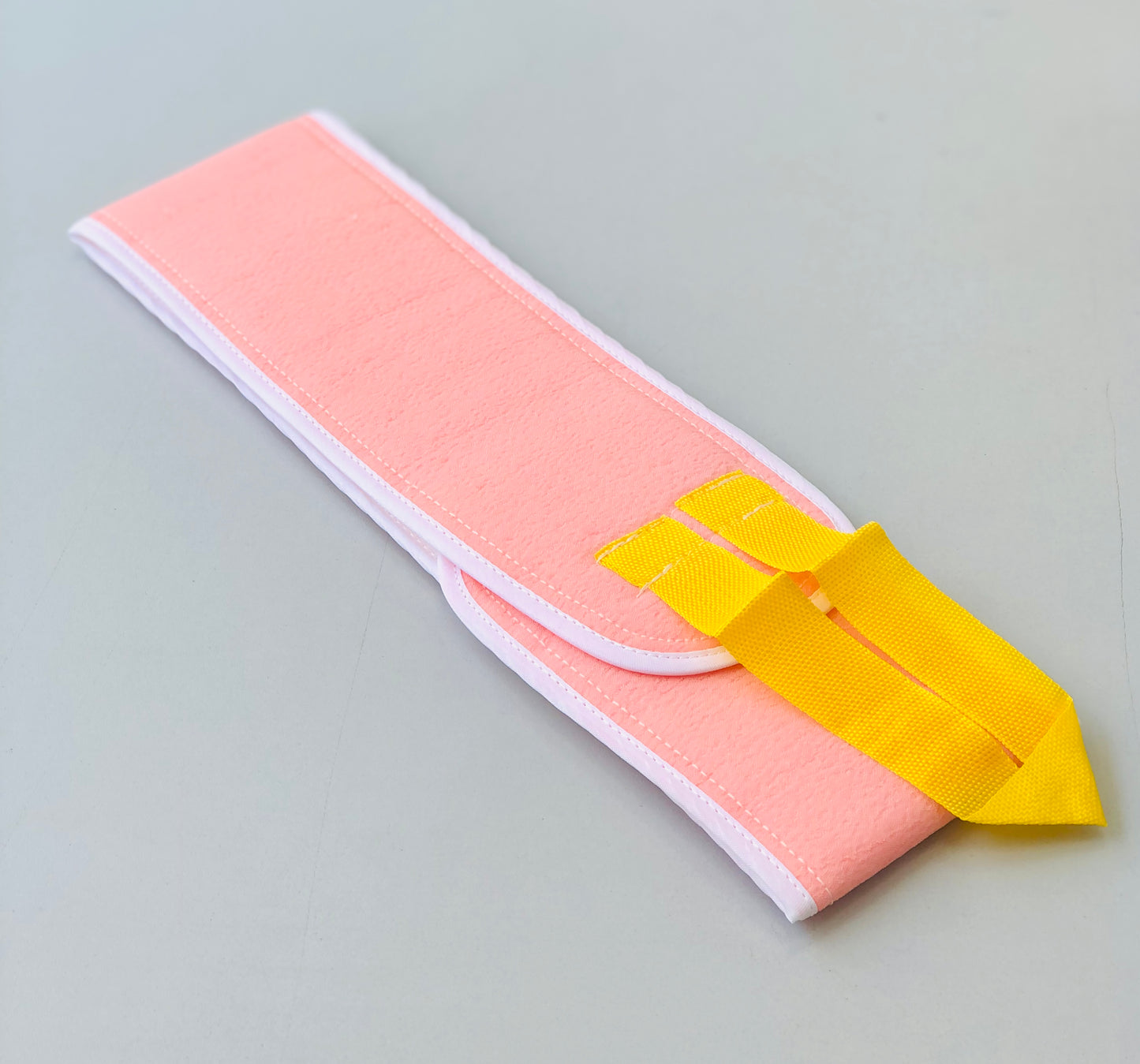 Bath loofah with long handle