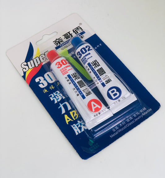 2 small adhesive glue sticks