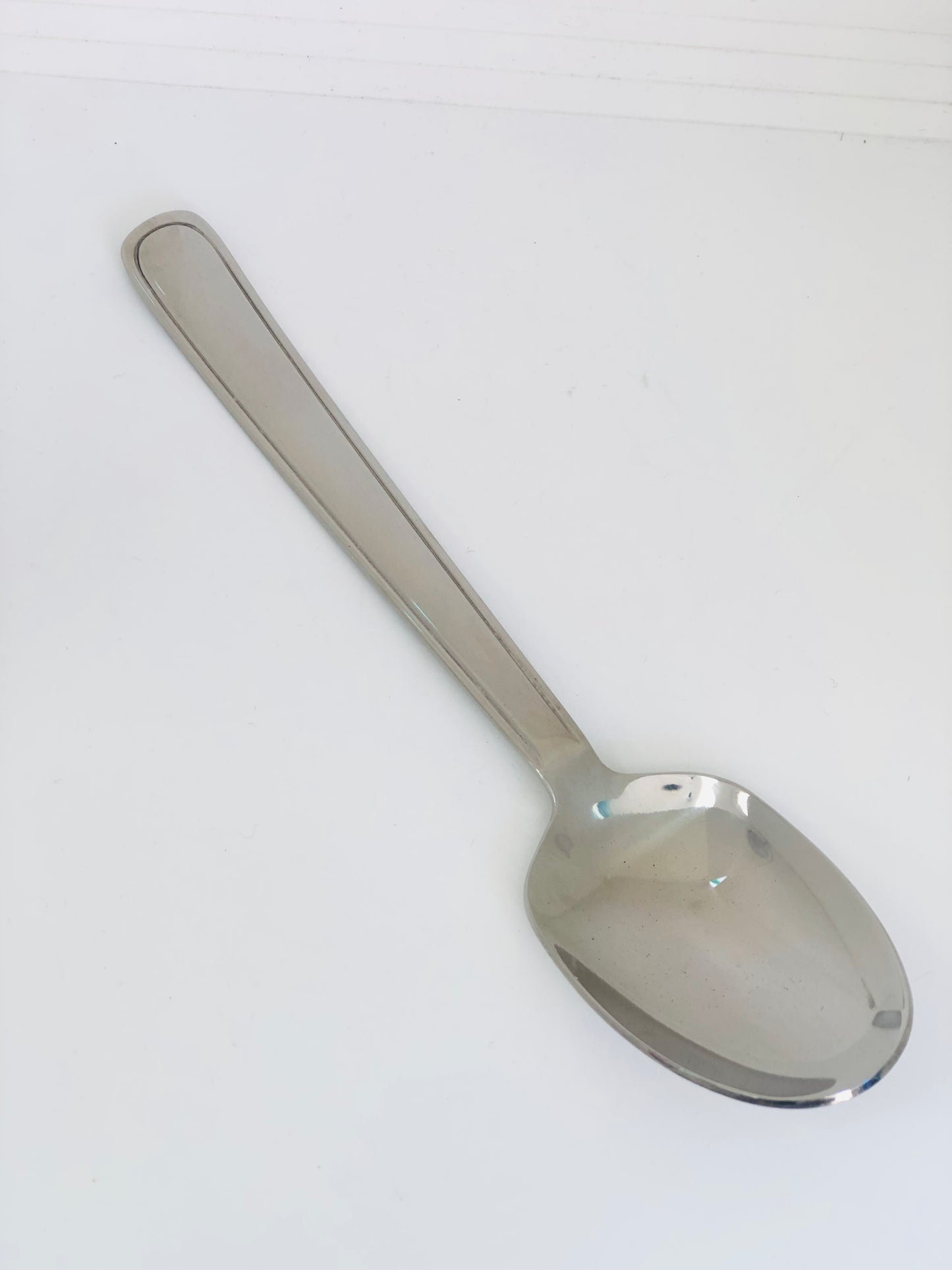 Oval stainless spoon