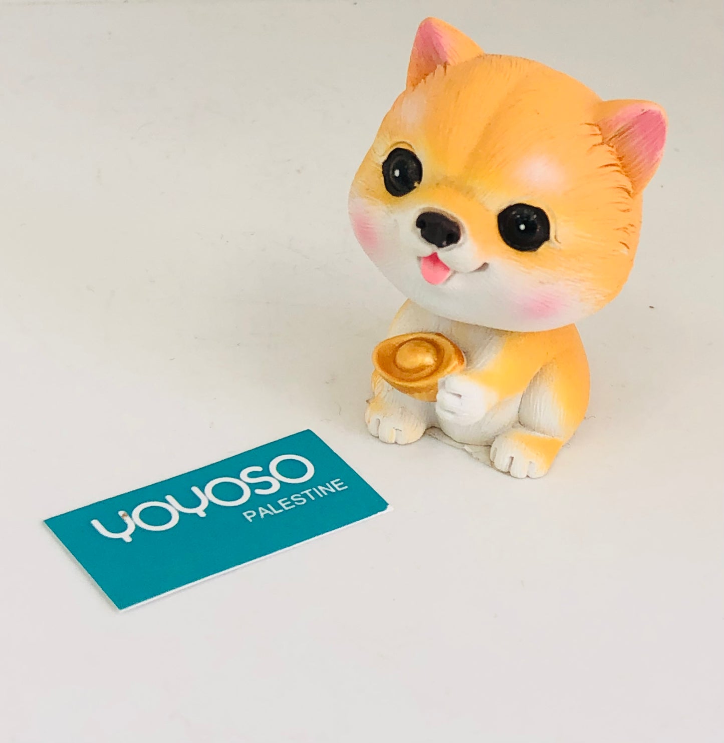Small desk masterpiece moving dog head