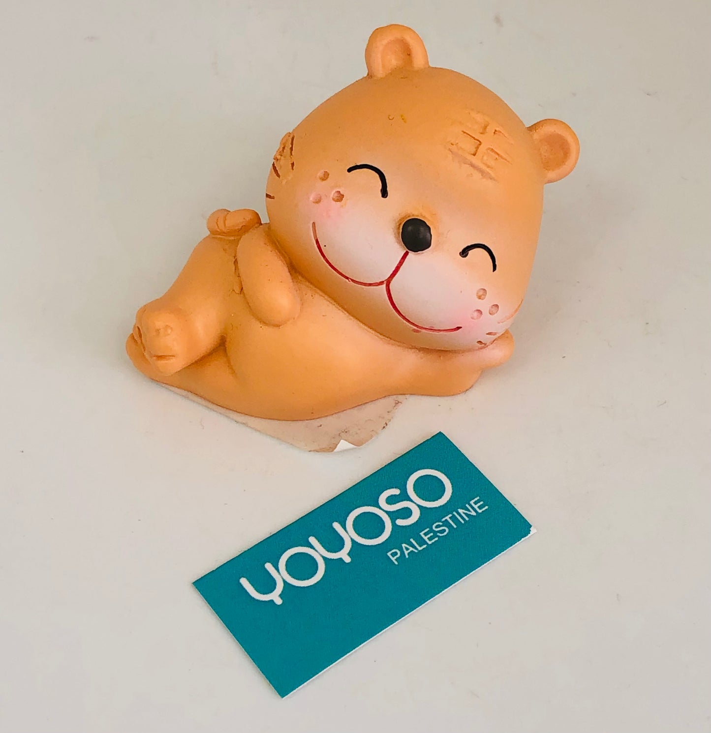 Small desk masterpiece tiger