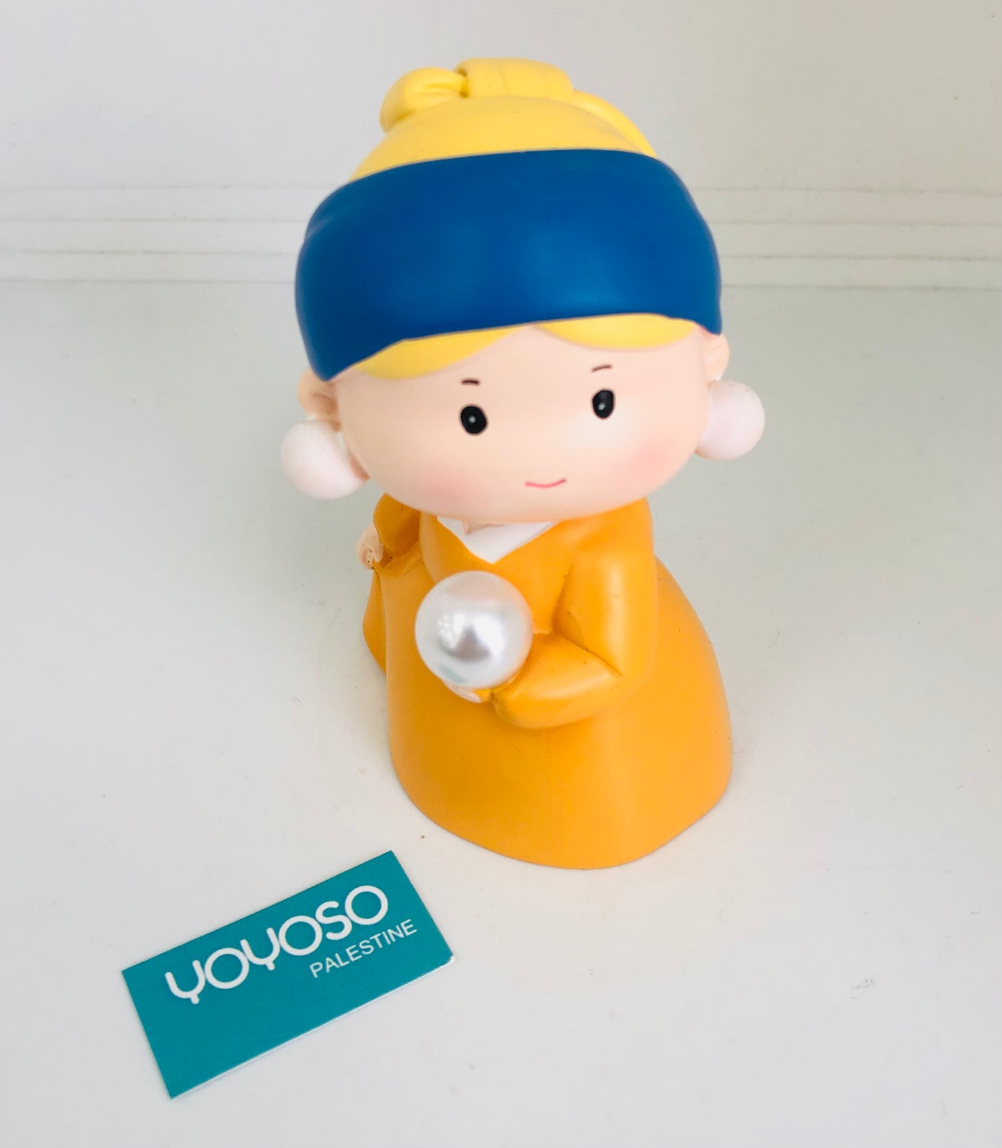 Medium desk masterpiece