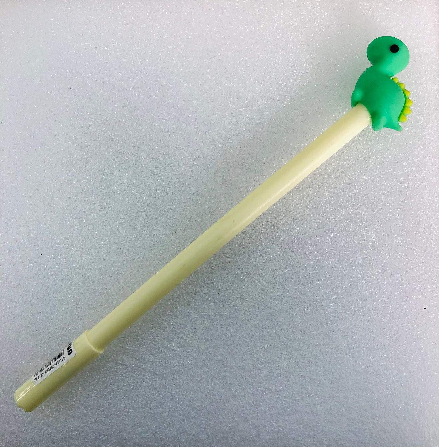 Dinosaur black fountain pen