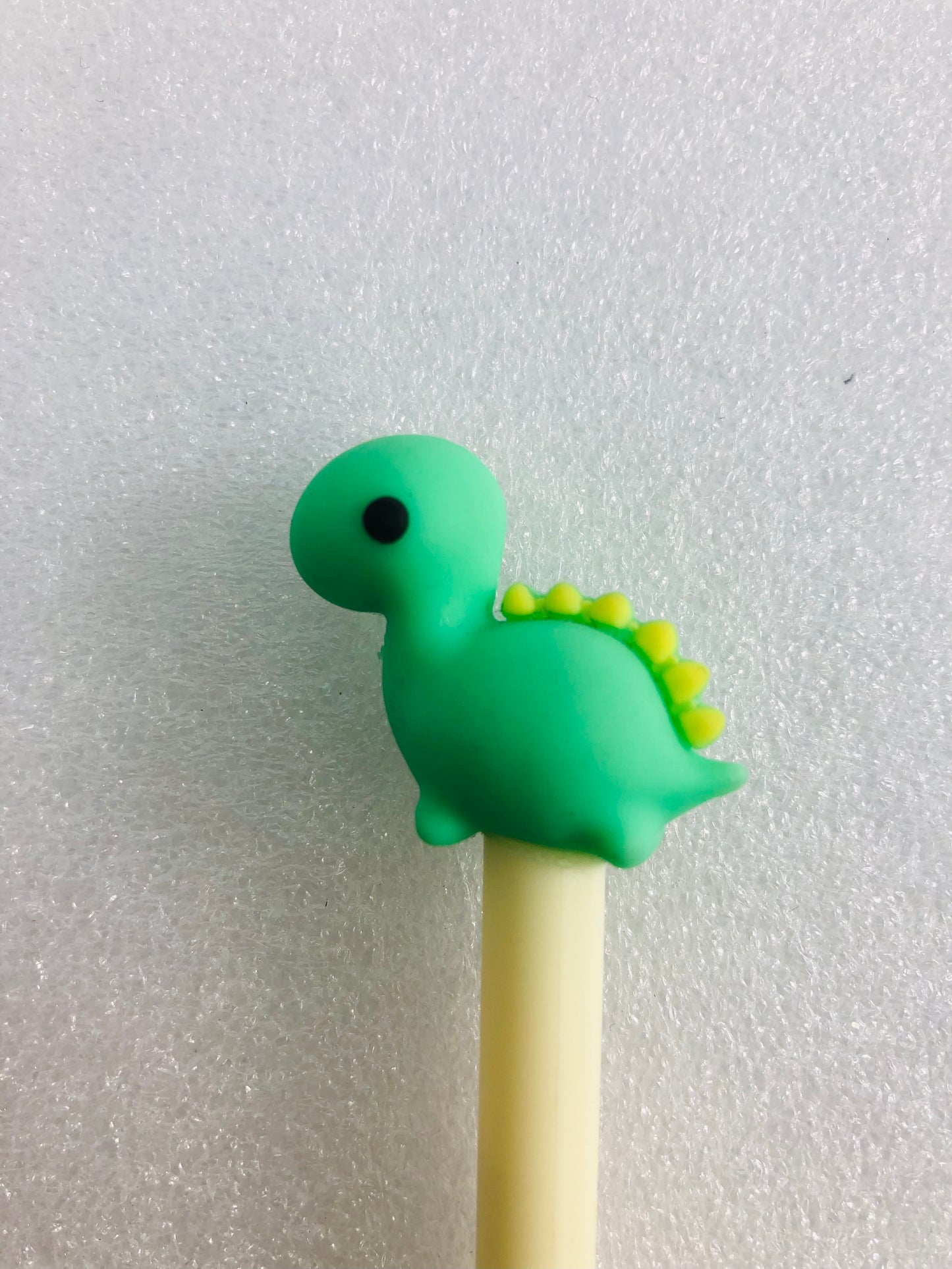 Dinosaur black fountain pen