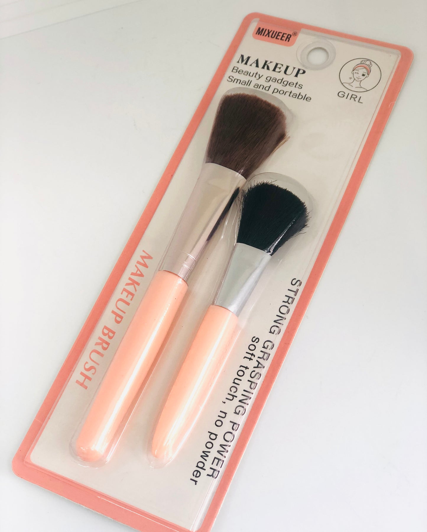 Soft makeup brush