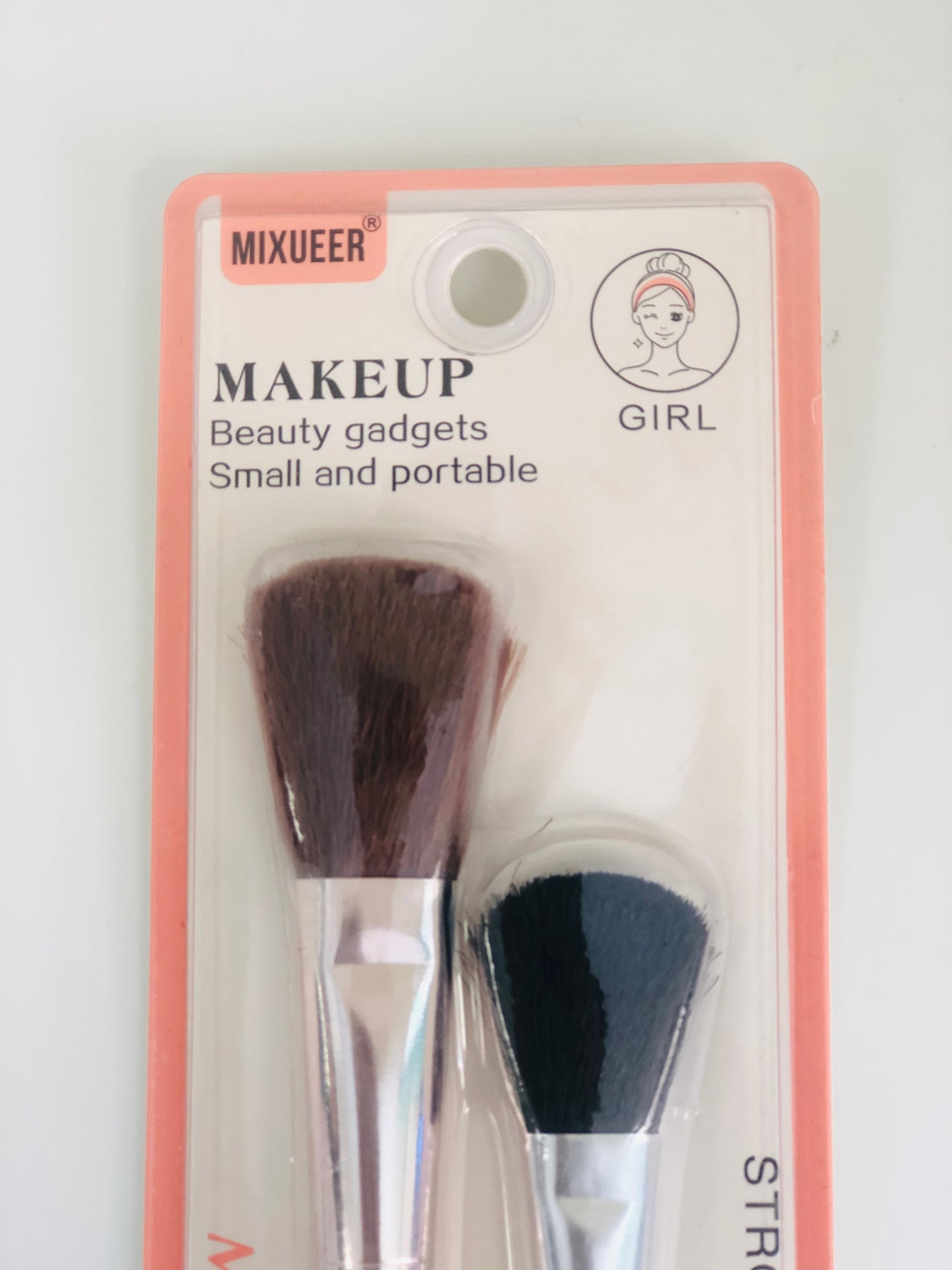 Soft makeup brush
