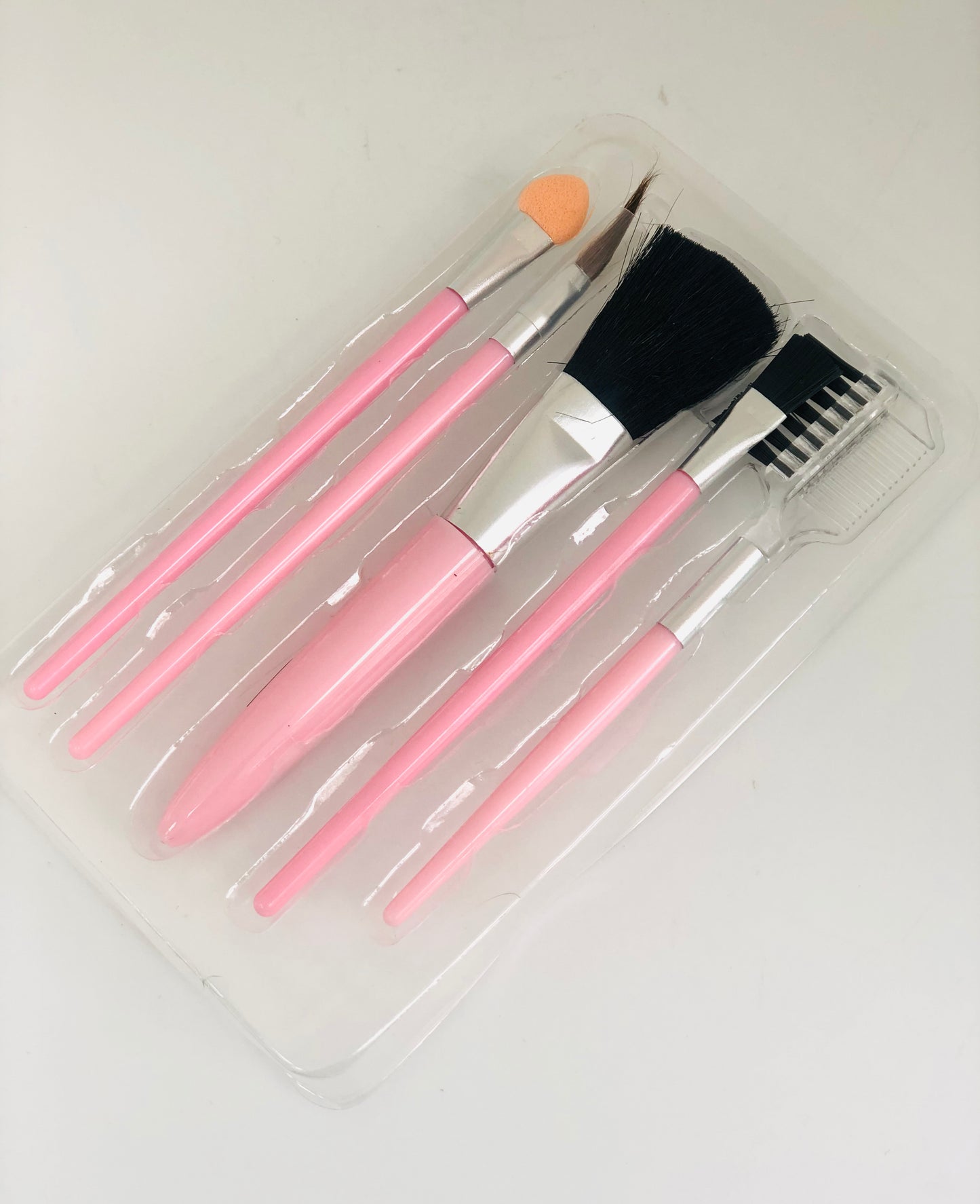 Small makeup brushes package