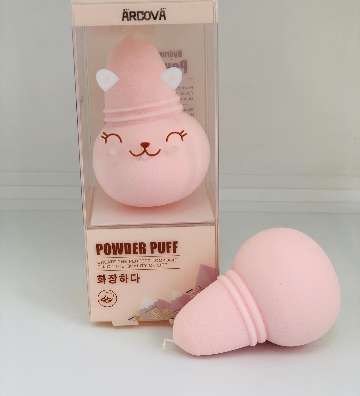 1 pink makeup sponge