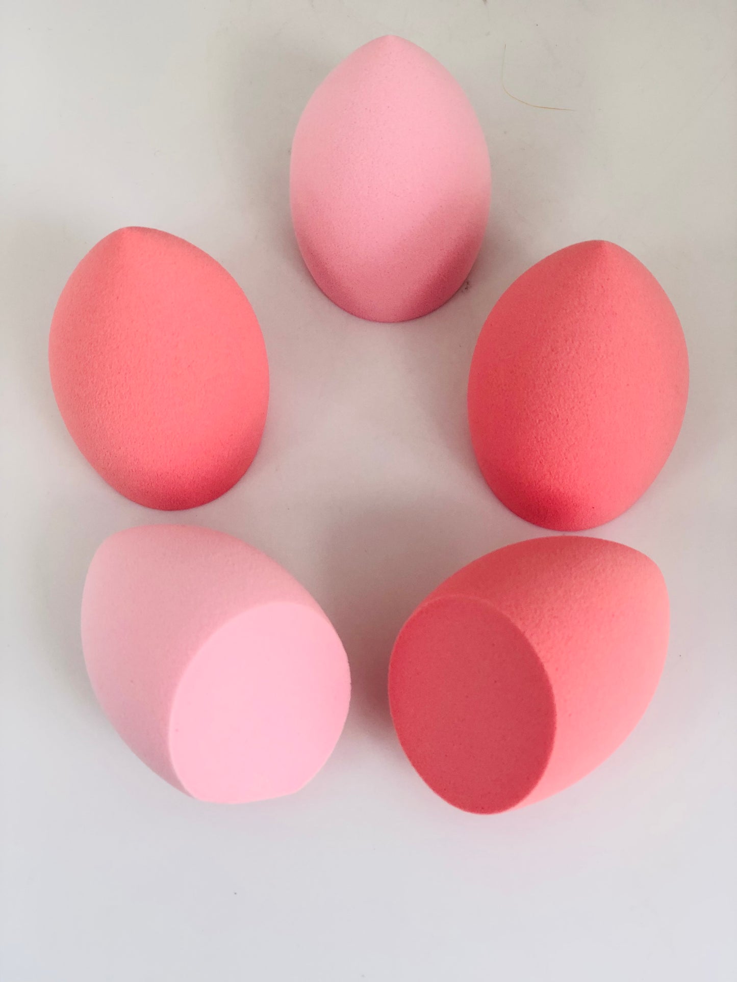 Soft and flexible makeup sponge, 5 small size