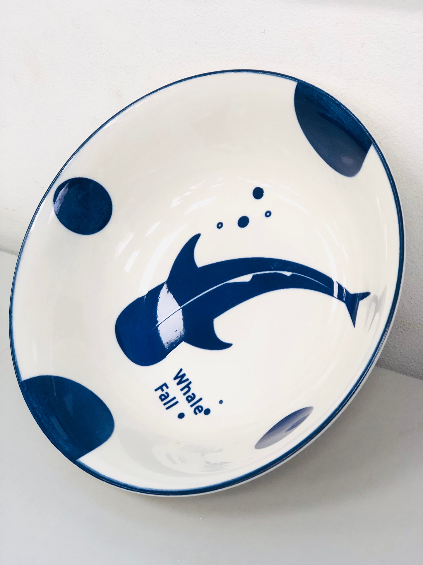 Ceramic dish, 7 inches, made of whale