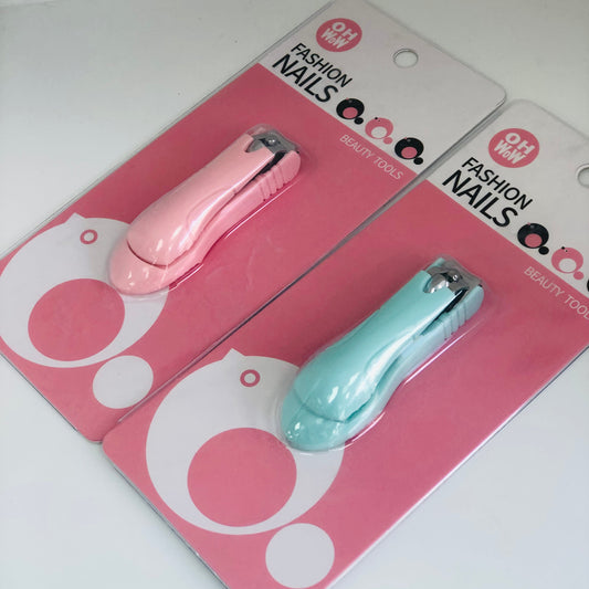 Medium size nail clipper
