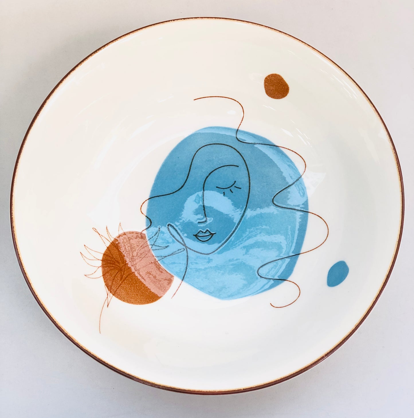 Ceramic plate with a random drawing, 7 inches