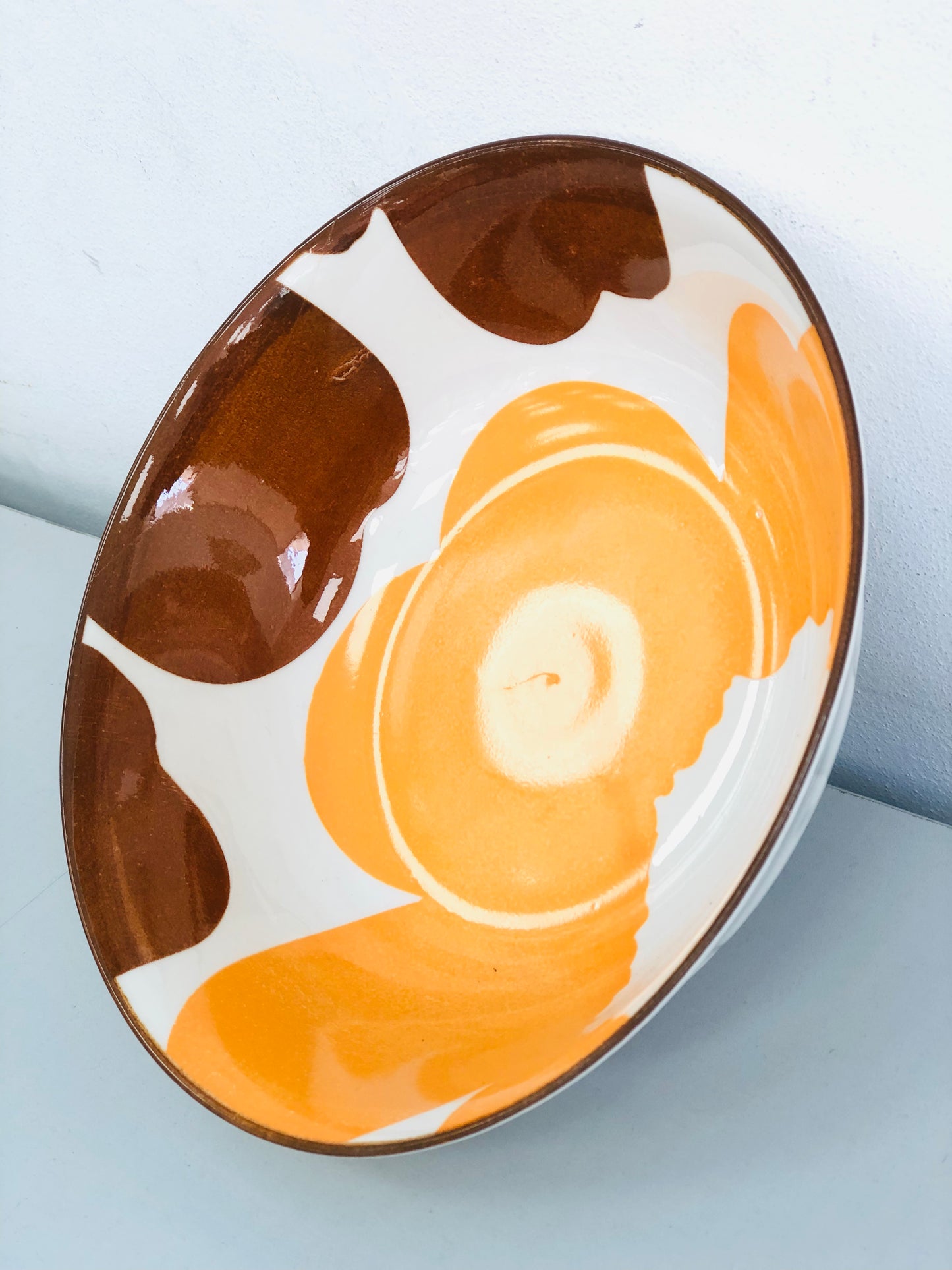 Ceramic plate with random patterns, 7 inches