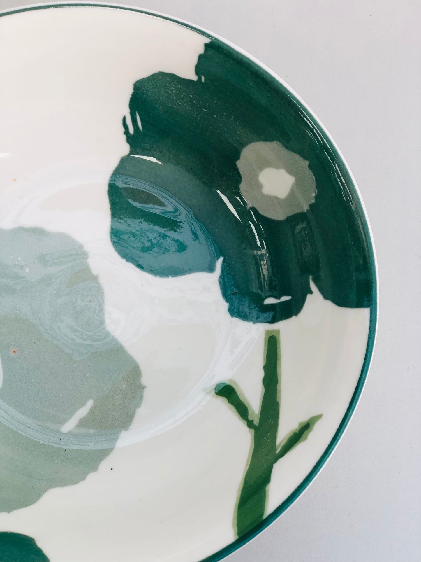 Ceramic plate with random patterns, green, 7 inches