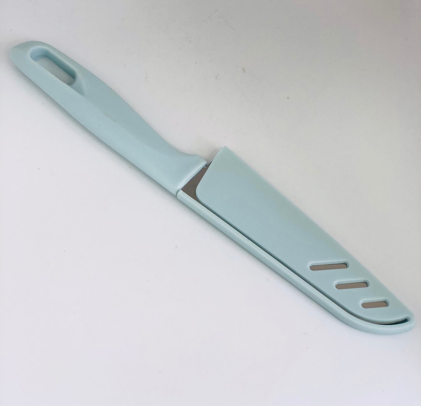 Madi knife with cover