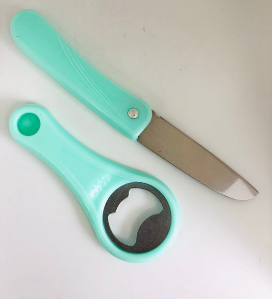 Knife with can opener