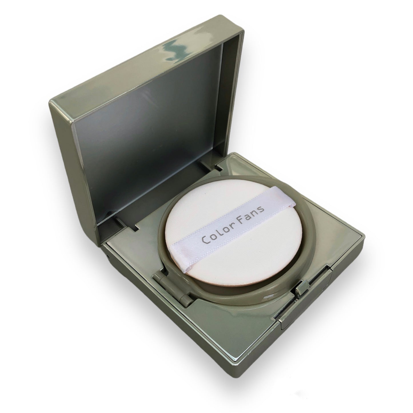 Pressed foundation with a sponge