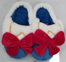 Blue fur winter sandal with an inch