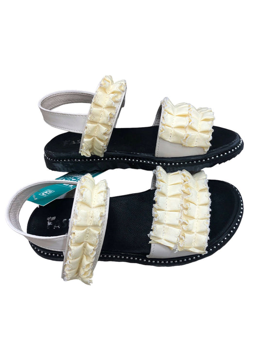 Girls' sugar sandal