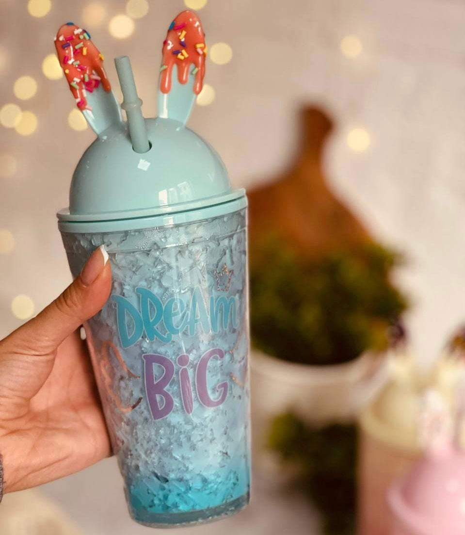 Rabbit plastic cup with straw