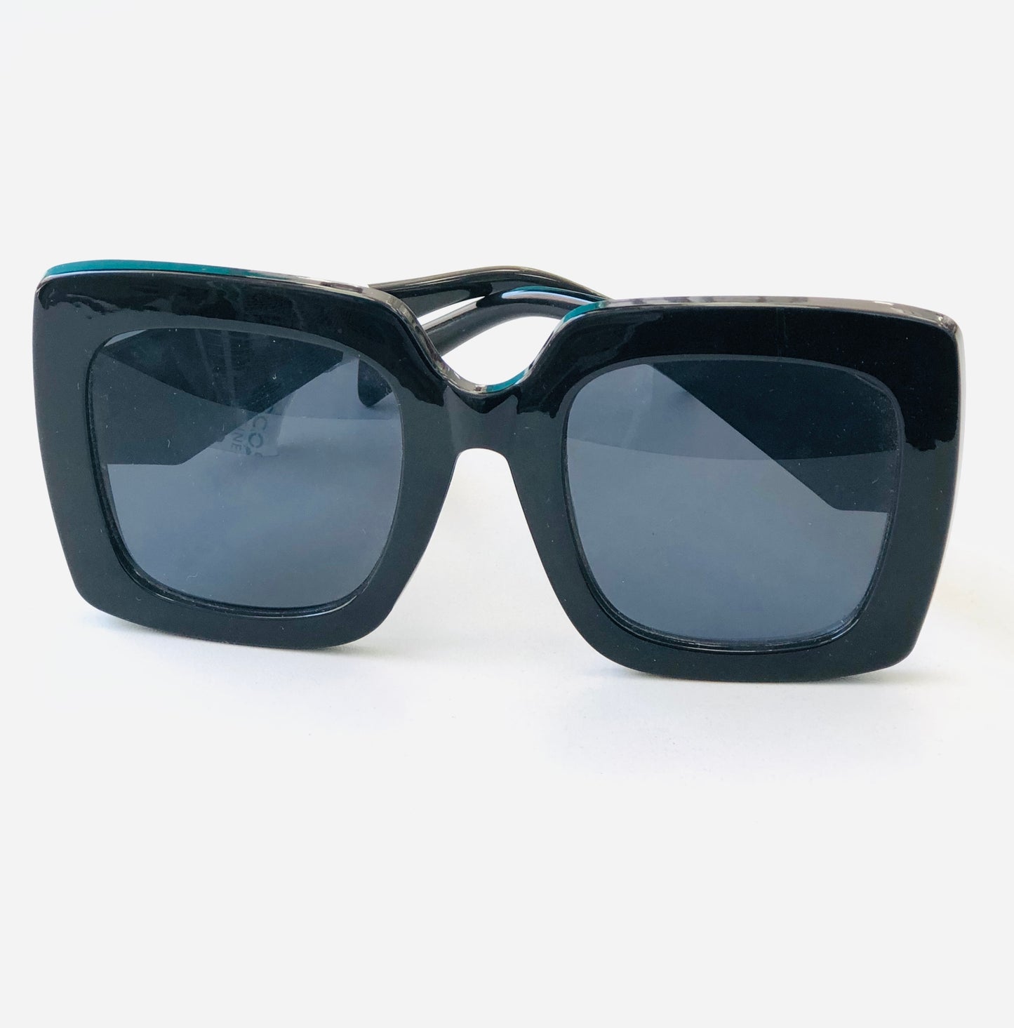 Black frame sunglasses