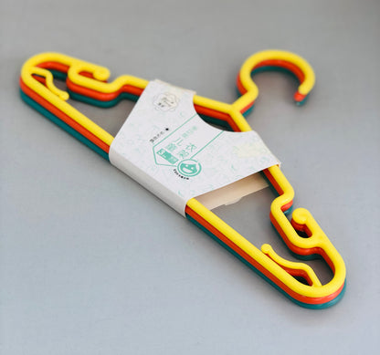 Plastic children's clothes hanger, number 3