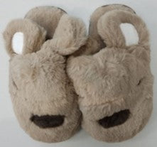 Beige bear fur flip flop